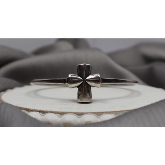 Retired James Avery Sterling Silver St Teresa Cross Hook On Bracelet 16.26G /7in - Picture 1 of 5